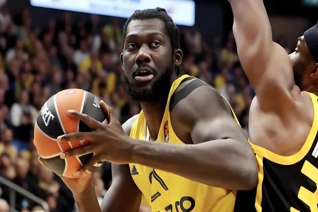 里尔内部会议纪要流出——国际比赛日止住颓势；CBA常规赛使命明确；阵容厚度经受考验的简单介绍-爱游戏平台