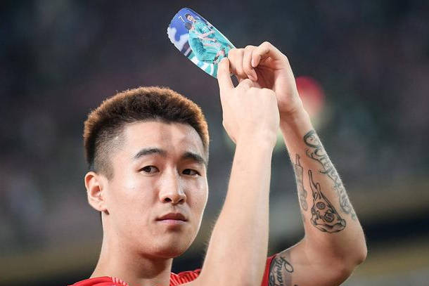 关于菲尼克斯太阳发布备战花絮;今晨内部沟通;中超任务艰巨;身体对抗强度拉满的信息-爱游戏平台